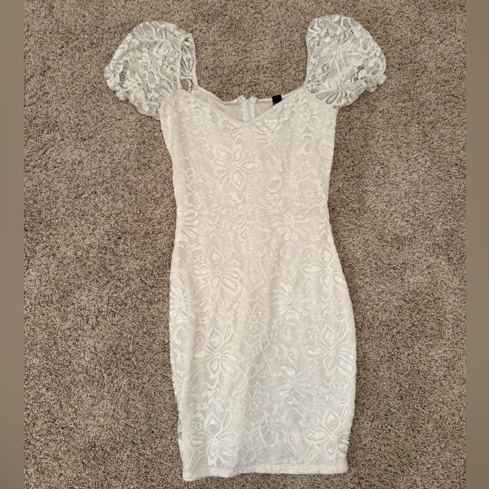 Windsor White Dress with Puff Sleeves